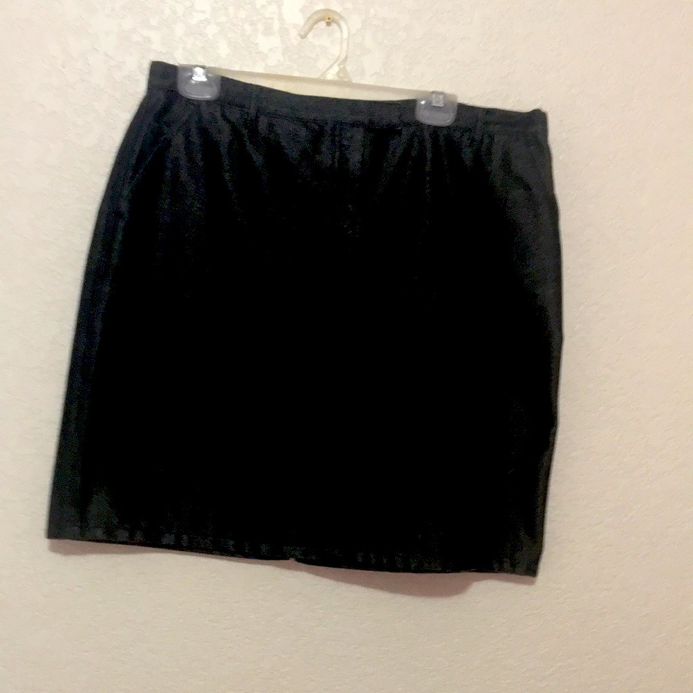 Jean type skirt stretchy